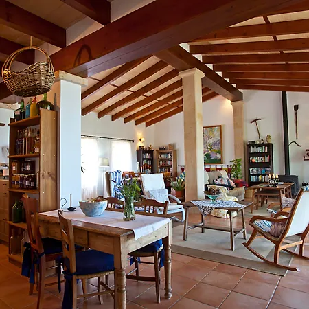 Alloggio per agriturismo Na Martina *